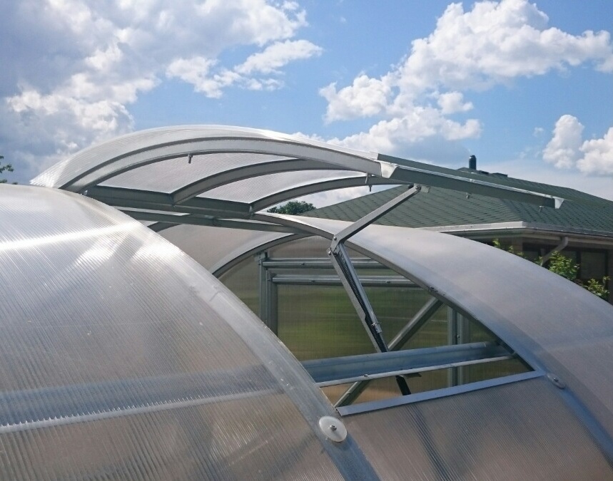 Střešní okno pro obloukový skleník LANITPLAST TIBERUS 4/6 mm